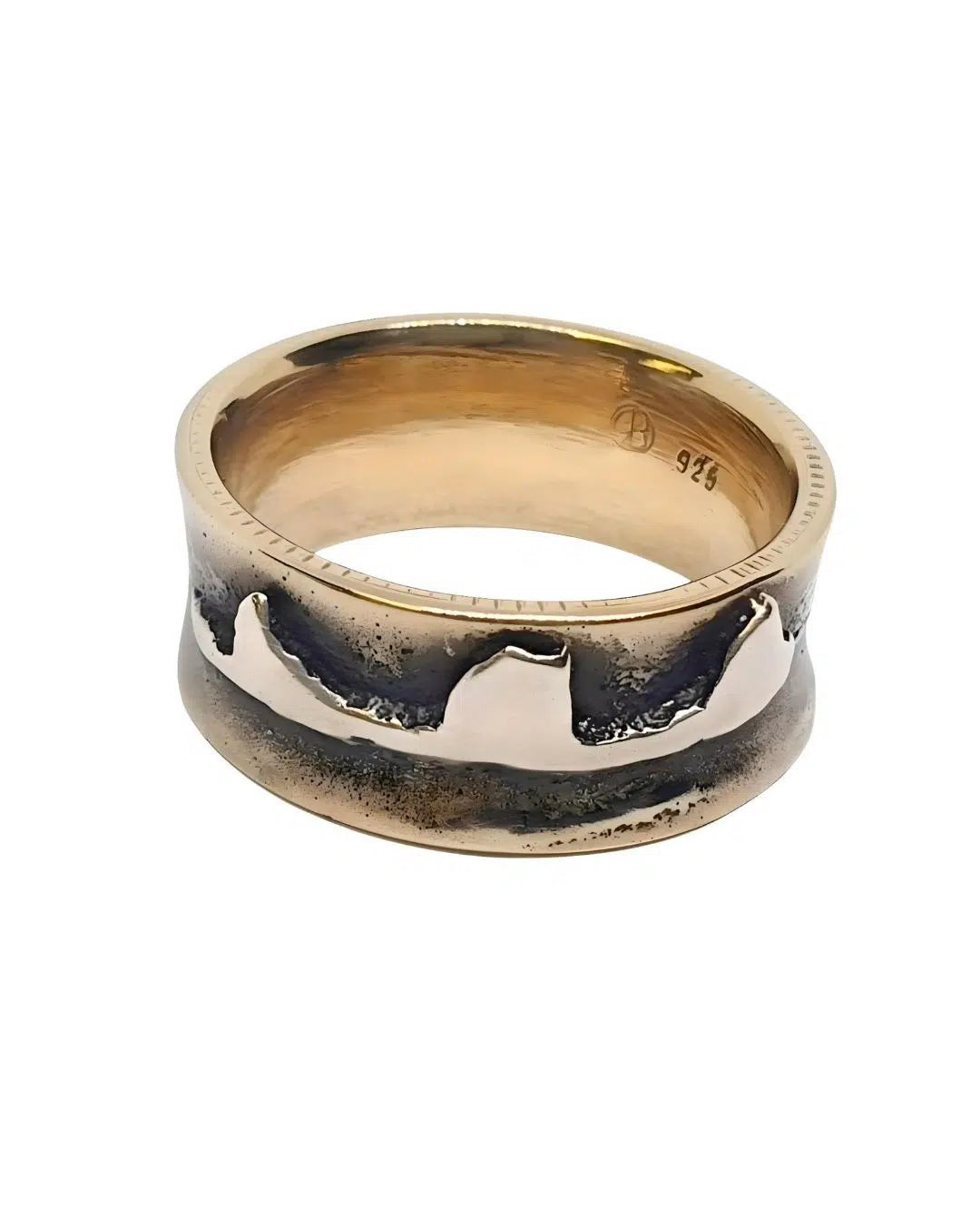 Silberring mit 18K Teilvergoldung, Nahaufnahme, elegante Verlobungsring-Qualität