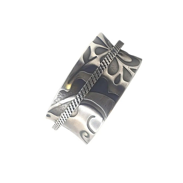 925er Silber Achtsamkeitsring mit drehbarem Element und filigranem Blütenmuster-Design für Meditation