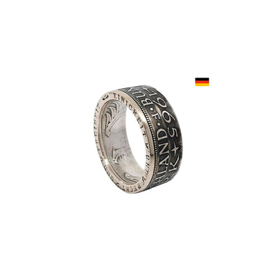 "Münzring  mit Wunschjahrgang 1951 - 1974 Nahaufnahme, deutsche Silbermünze, gravierbar"
