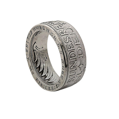 5-DM-Münzring aus originaler Münze der Jahrgänge 1951–1974, handgefertigt in Deutschland aus 625er Silber – exklusives Sammlerstück.