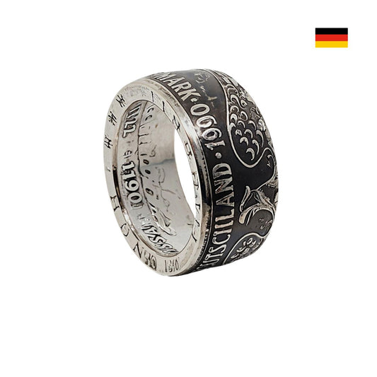 Hauptansicht des handgefertigten Silberrings