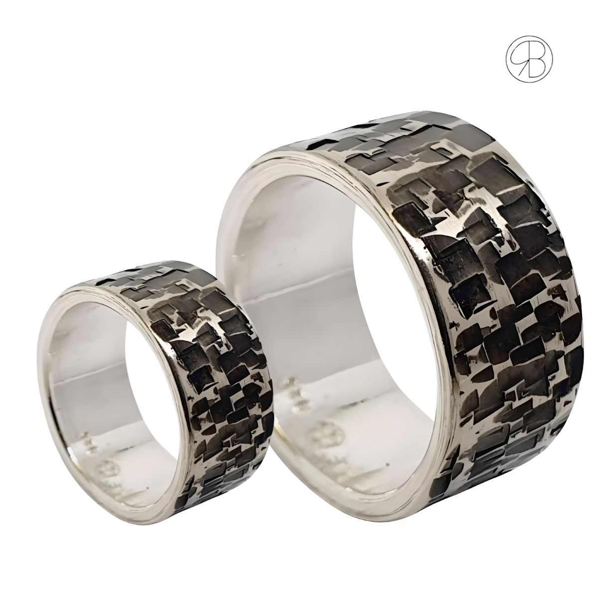 Handgefertigte Partnerringe aus 925 Sterling Silber in Camouflage-Optik mit Glanzkante – einzigartige Unikate mit kostenloser Gravur