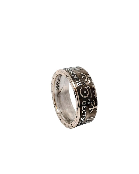 Handgefertigter 5-DM-Münzring aus einer originalen 5-DM-Münze von 1977, gefertigt aus 625er Silber.