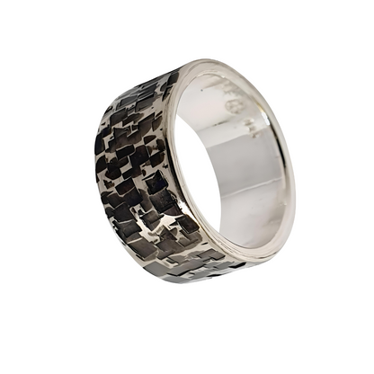 Handgefertigter Silberring, mattes Camouflage-Finish, detailreiche Oberflächenstruktur“