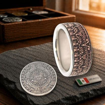 Azteken Maya Kalender Ring – handgefertigtes Schmuckstück, das die mystische Weisheit der alten Hochkulturen verkörpert.